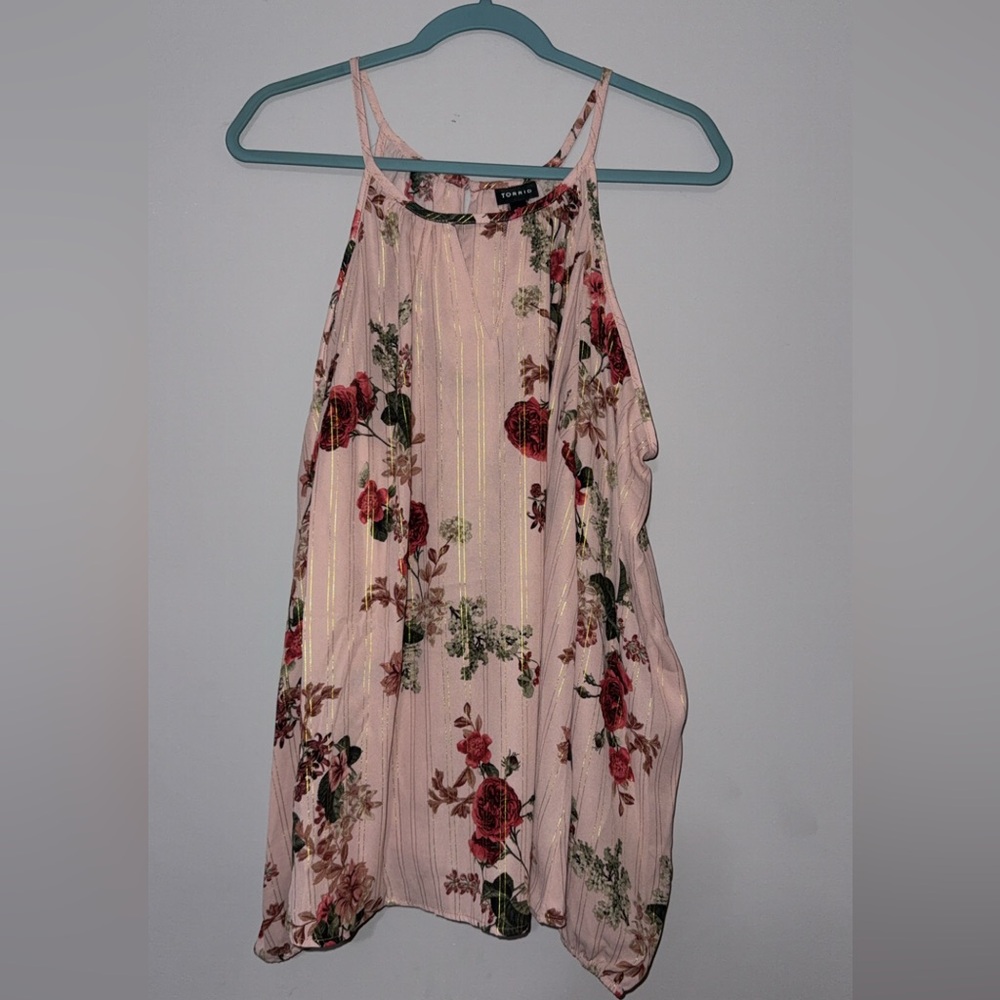 NWOT Torrid Blush Floral Print Cold Shoulder Top